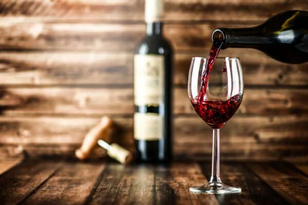5 καλύτερα κόκκινα κρασιά για να εντυπωσιάσεις-canava