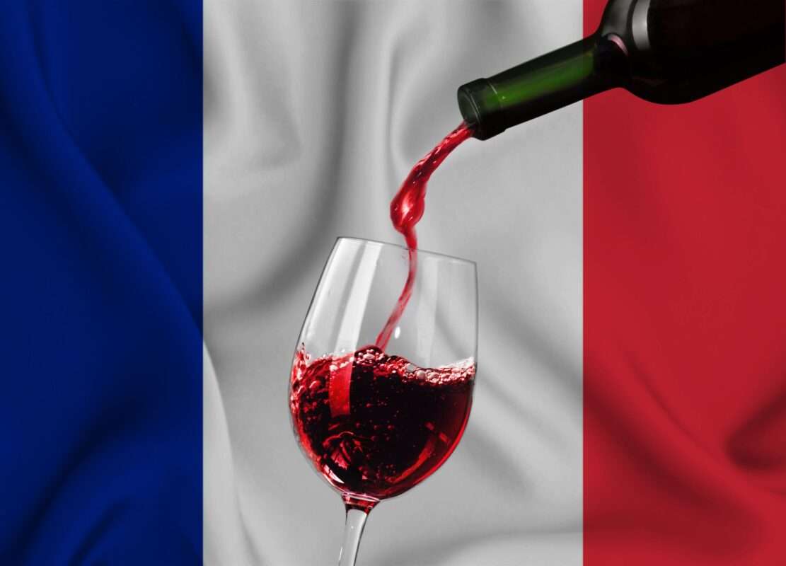 Perché la Francia è famosa per i suoi vini?-canava